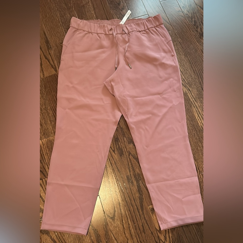 Lululemon On the fly pants
